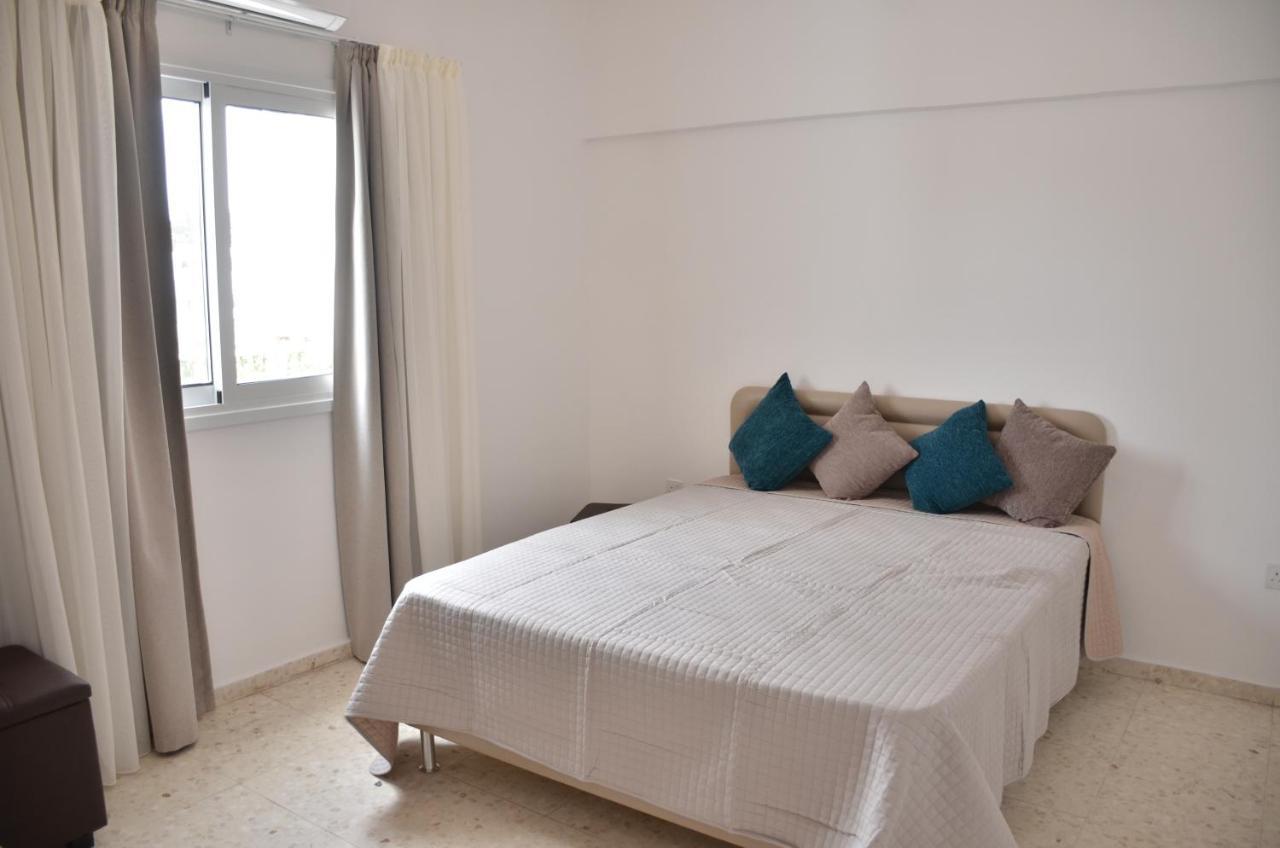 Almyria Apartments - By Imh Travel & Tours Paphos Exterior photo